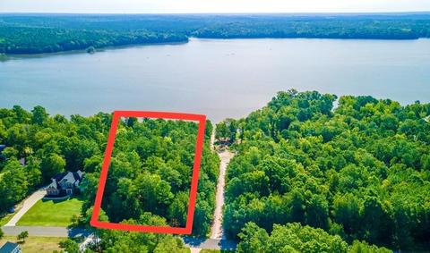 536 Tributary Dr, Fort Lawn, SC 29714
