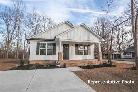 2660 Ashe Ave, Kannapolis, NC 28081