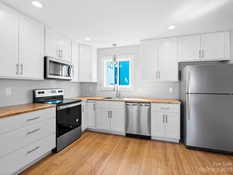 75 E Cascade St, Arden, NC 28704 photo 12