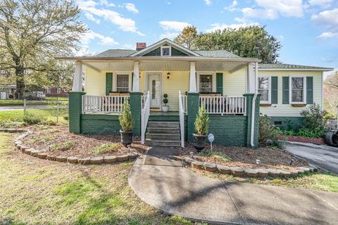 504 Terrace Dr, Kannapolis, NC 28083