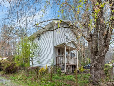 95 Hampton Rd, Brevard, NC 28712 photo 2