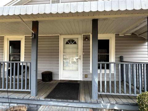 500 37th St SW, Hickory, NC 28602