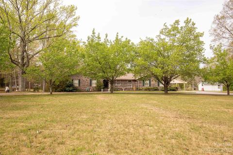 1089 Garnette Rd, Lancaster, SC 29720 photo 1