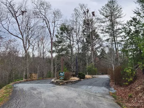 435 Pine Cone Trl, Marshall, NC 28753 photo 13