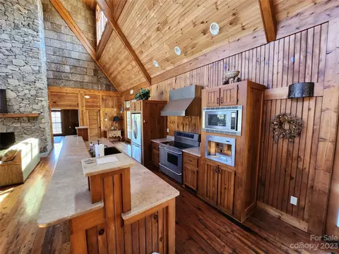 435 Pine Cone Trl, Marshall, NC 28753 photo 22