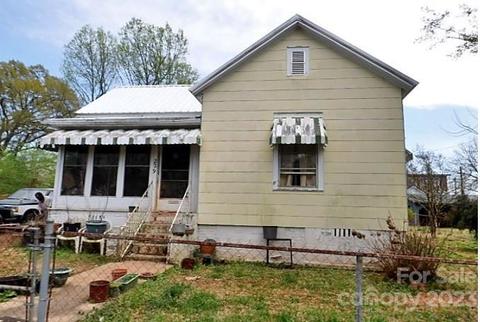 229 S Cloudman St, Charlotte, NC 28208
