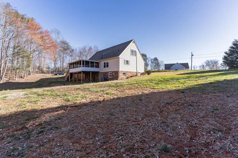 444 Culler Rd, Pinnacle, NC 27043 photo 30