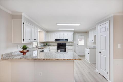 444 Culler Rd, Pinnacle, NC 27043 photo 6