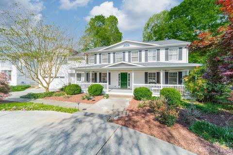 5616 Merrymount Dr, Charlotte, NC 28226