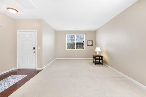 7343 Lamplighter Close Dr, Matthews, NC 28105 photo 4