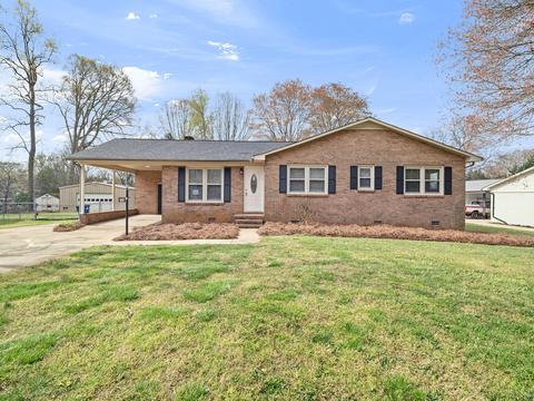 1950 Rhyneland Rd, Lincolnton, NC 28092