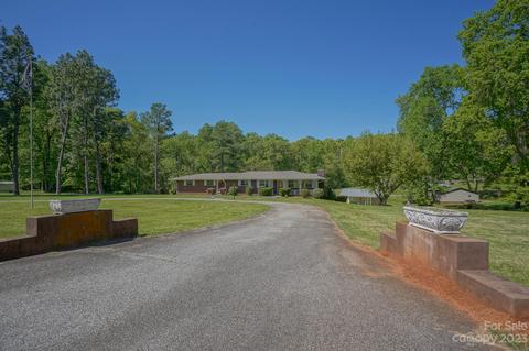 2820 Wright Ave, Salisbury, NC 28147 photo 4