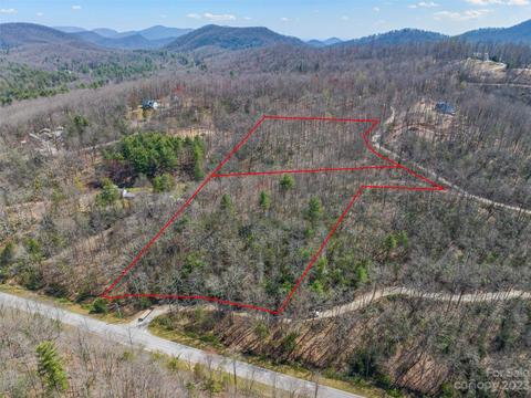 000 Langwood Drive, Zirconia, NC 28790