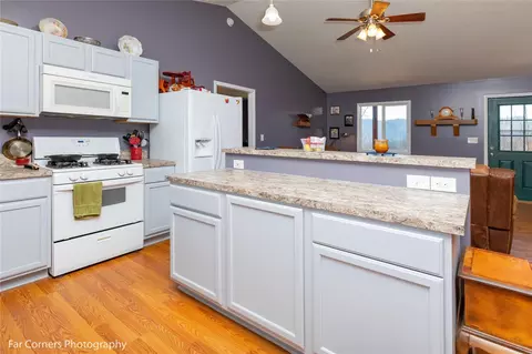 862 Wyoming Dr, Sylva, NC 28779 photo 8