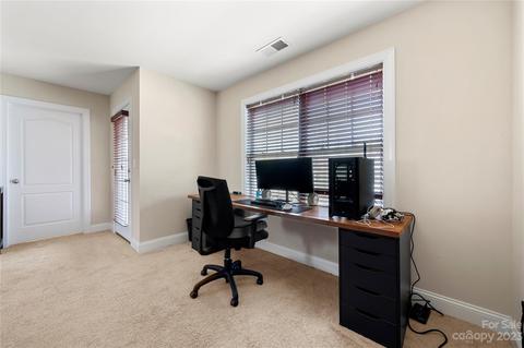 574 Daventry Ct, Clover, SC 29710 photo 18