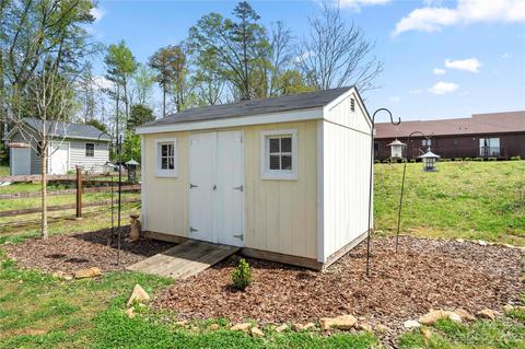 574 Daventry Ct, Clover, SC 29710 photo 30