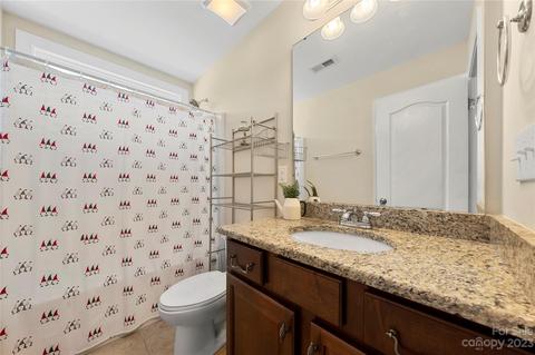 574 Daventry Ct, Clover, SC 29710 photo 27