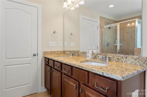 574 Daventry Ct, Clover, SC 29710 photo 22