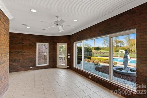 6740 Waterfront Dr, Hickory, NC 28601 photo 32