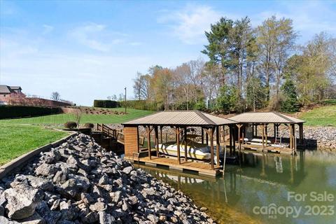 6740 Waterfront Dr, Hickory, NC 28601 photo 41