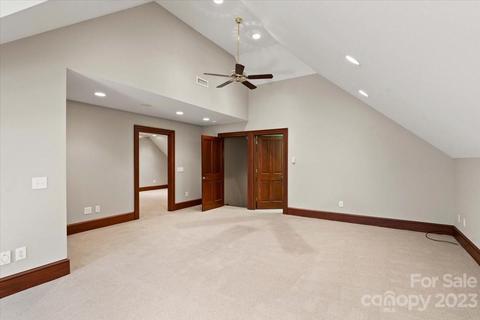 6740 Waterfront Dr, Hickory, NC 28601 photo 25