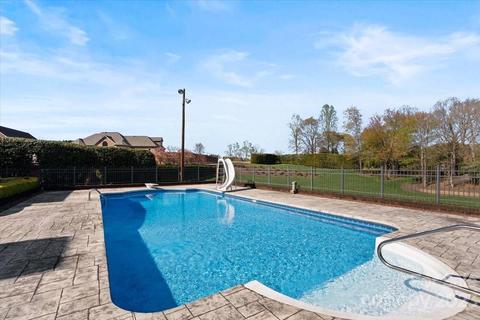6740 Waterfront Dr, Hickory, NC 28601 photo 37