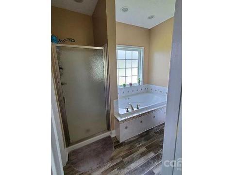 807 5th St NE, Conover, NC 28613 photo 11