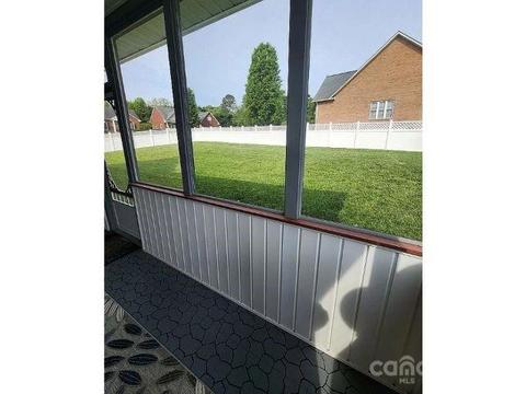 807 5th St NE, Conover, NC 28613 photo 24