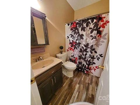807 5th St NE, Conover, NC 28613 photo 13