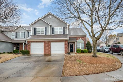 12108 Stratfield Place Cir, Pineville, NC 28134