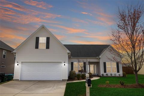 330 W Swift Creek Rd, Fletcher, NC 28732