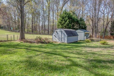 203 N Pine St, Lowell, NC 28098 photo 26