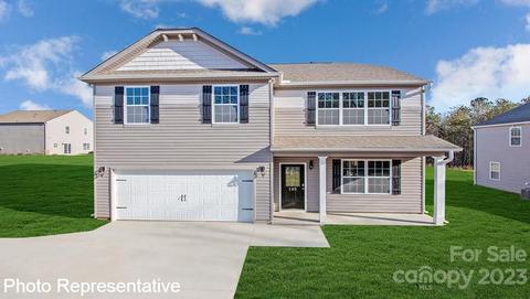 816 Monterey Ct, Asheville, NC 28806