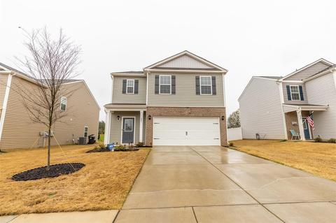 221 Final Stretch Ln, Clover, SC 29710