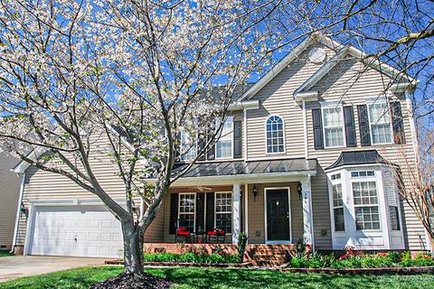 560 Fair Oaks Dr, Fort Mill, SC 29708