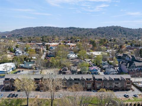 221 Broadway St, Asheville, NC 28801 | 34 Photos | MLS #4014793 - Movoto