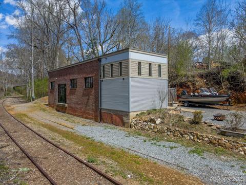 195 Railroad St, Murphy, NC 28906 photo 39