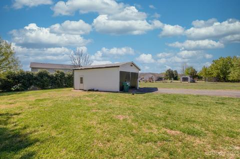 2027 Burris Rd, Conover, NC 28613 photo 10