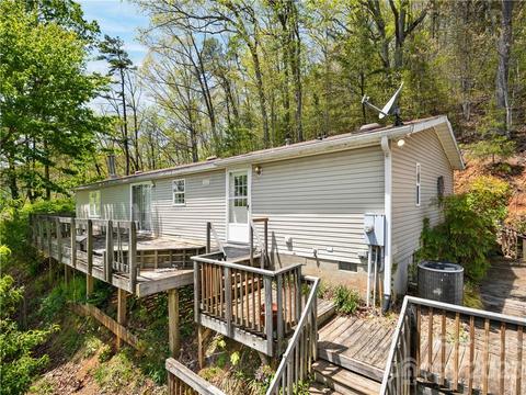 152 Hidden Meadow Dr, Candler, NC 28715