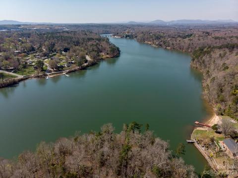 5689 Crown Ter, Hickory, NC 28601 photo 4