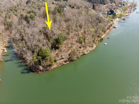 5689 Crown Ter, Hickory, NC 28601 photo 6