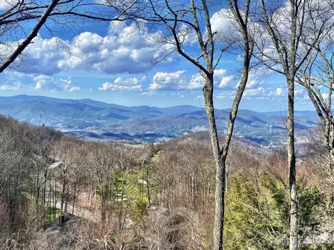 151 Ivy Ridge Rd, Burnsville, NC 28714