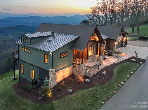 251 Serenity Ridge Trl, Asheville, NC 28804