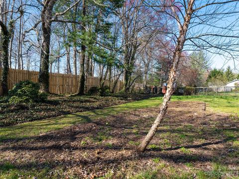 56 E Chippendale Dr, Mills River, NC 28759 photo 35