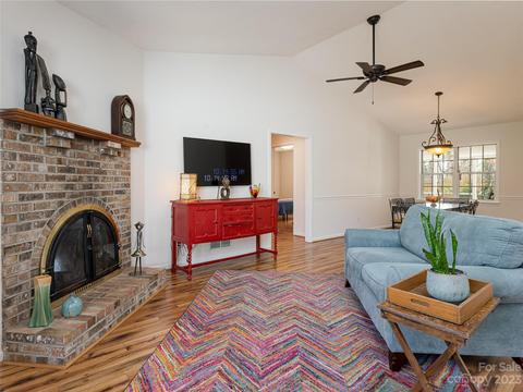 56 E Chippendale Dr, Mills River, NC 28759 photo 7