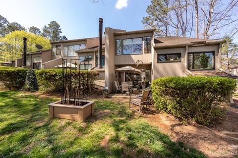 145 Greenridge Rd, Lake Wylie, SC 29710