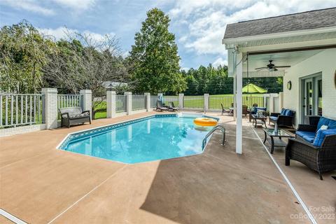 13656 Toccoa Dr, Midland, NC 28107 photo 23
