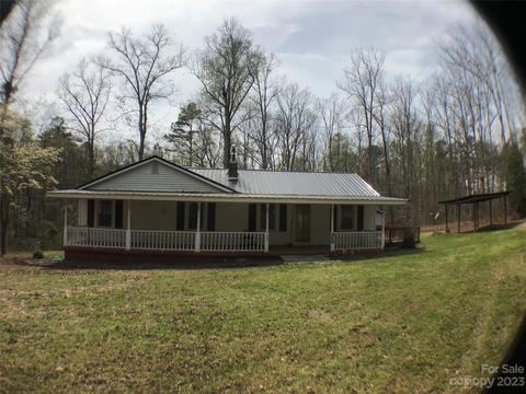 197 Drum Rd, Mooresboro, NC 28114