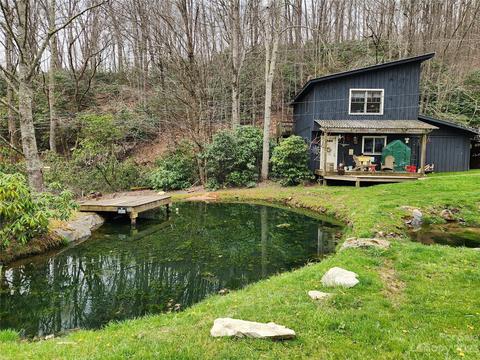 4933 Puncheon Fork Rd, Mars Hill, NC 28754