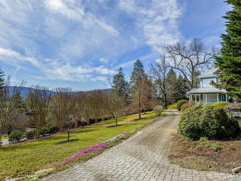 33 Deacon Ln, Brevard, NC 28712 photo 5